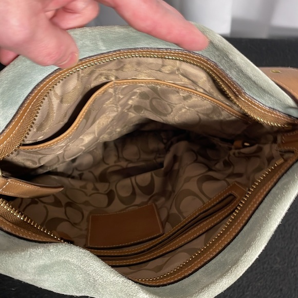 Light blue/grey suede coach hobo shoulder bag - Picture 7 of 8